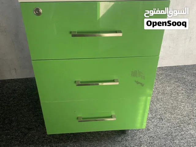 Side cupboards