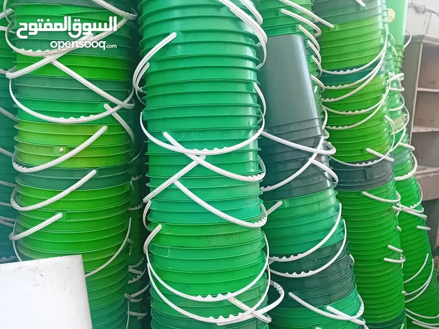 سطول بلاستيك مخللات مستعمله للبيع
