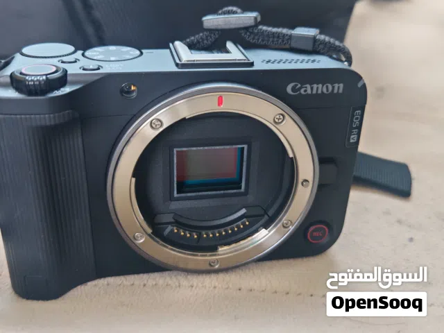 Cameta Canon r50v like new without lens. Price 200 كامرة كانون شبه جديده استعمال شهر واحد بدون عدسة