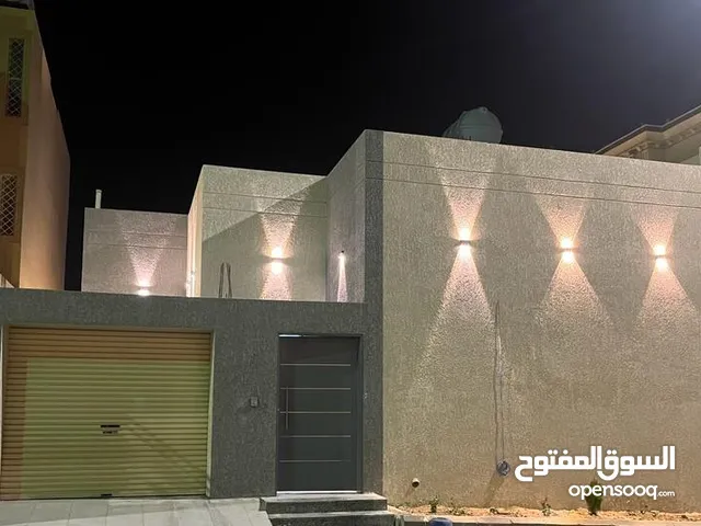 0m2 Studio Townhouse for Sale in Abha Al-Mahalah