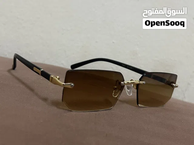 نظارات بسعر ممتار وتوصيل مجاني