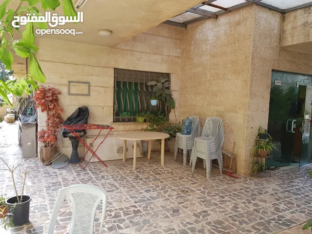 392m2 3 Bedrooms Apartments for Sale in Amman Al Jandaweel
