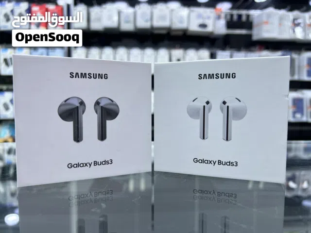 Samsung Buds 3 New black / white  سماعات سامسونج بودز 3 جديدة مسكرة  فقط من ليما موبايل بالفرعين