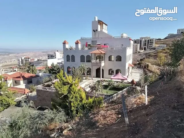 700 m2 5 Bedrooms Villa for Rent in Amman Jubaiha