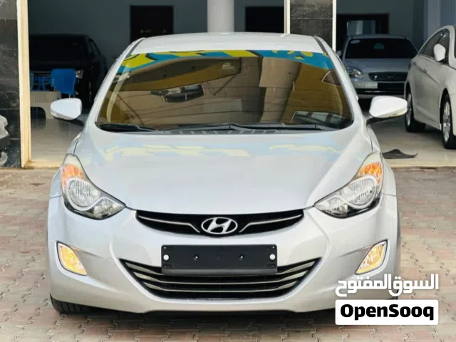 2013 Hyundai Avante Standard