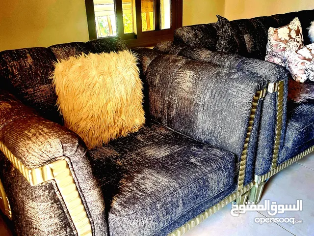 sofa set with 7 seats and tables.  1 large + 2 excellent quality طقم كنب صناعة يدوية  فاخر من الكويت