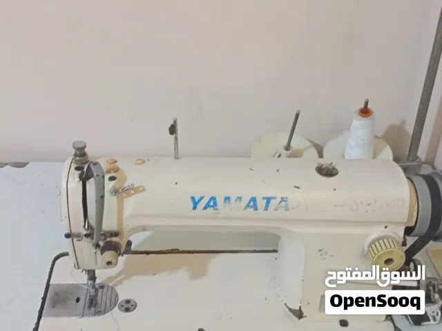 ماكينة خياطة مستعملة استعمال خفيف