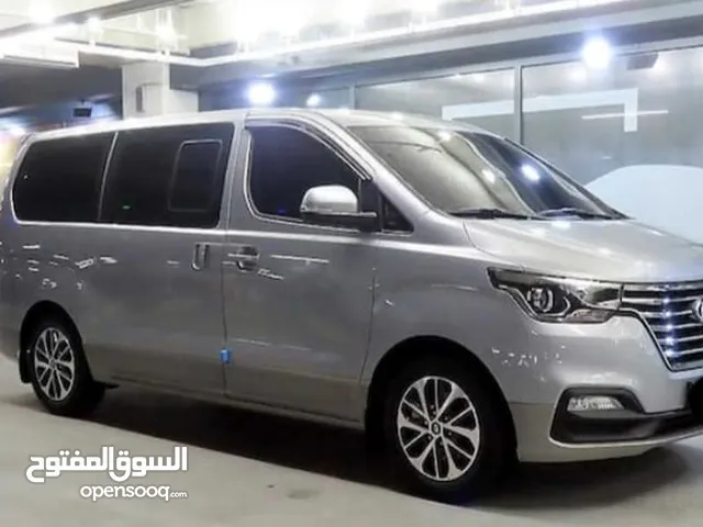 Bus - Van Hyundai in Amman