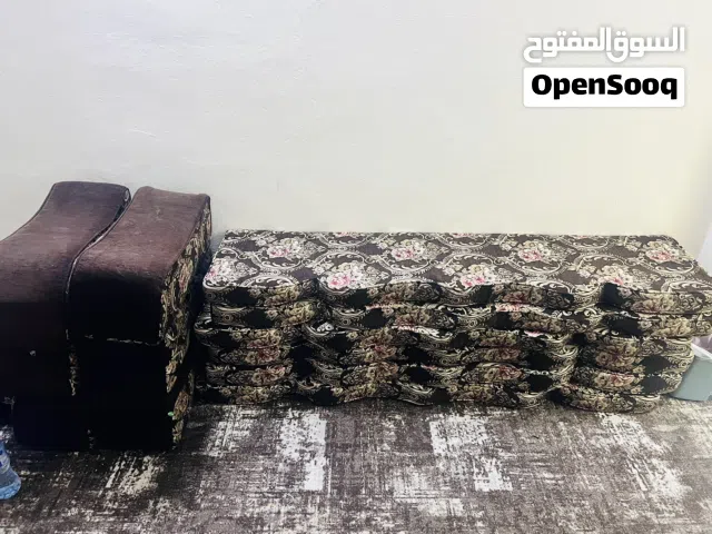 للبيع اسفنج مراكي و ومساند للظهر بدون فرشات