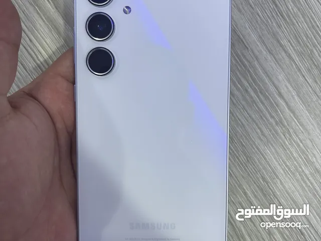 تلفون سامسونج بسعر 220قابل للتفاوض او تبديل عل ايفون 11برو ماكس او 12عادي