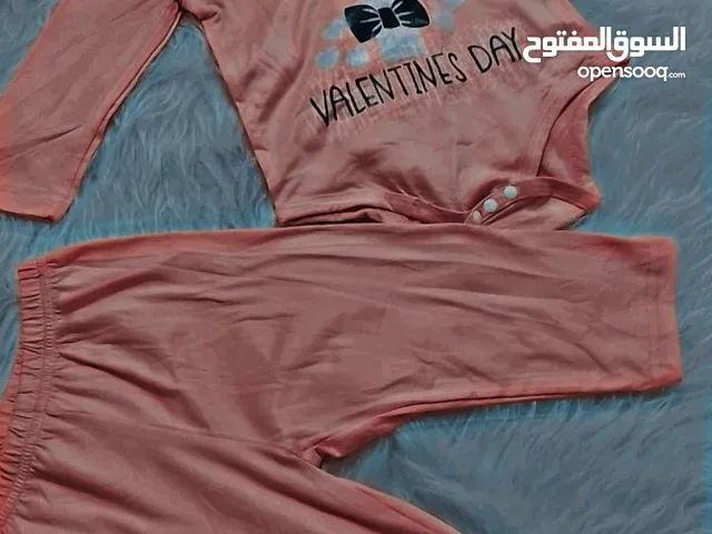 ملابس اطفال