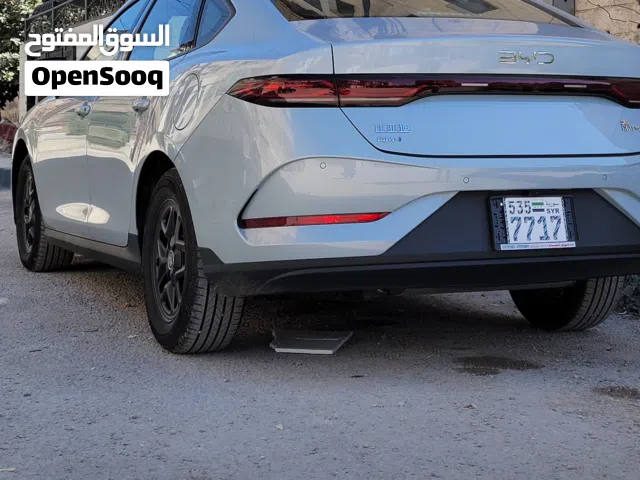 للبيع: BYD Qin Plus DM-i – هايبرد قابل للشحن (كهرباء + بنزين)