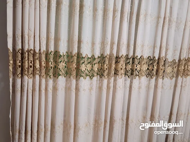 برداية دانتيل وشيفون سميك