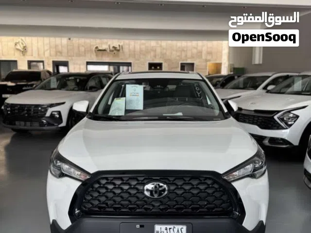 تويوتا كورلا كروس 2025 مواصفات اعتيادية