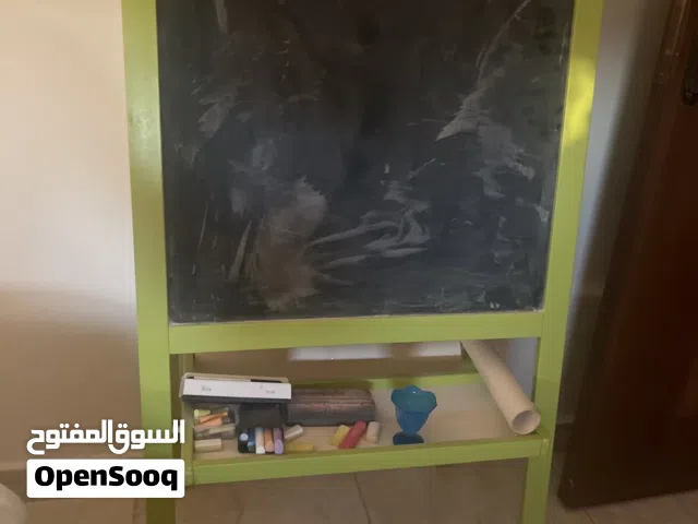 لوح ايكيا مع رول