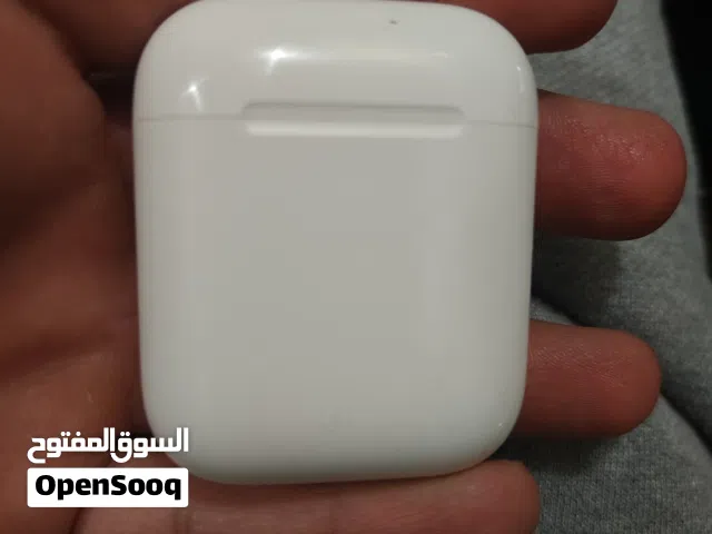 Iphone airpods working perfectly but after some time right side gona off, battery backup is good pm