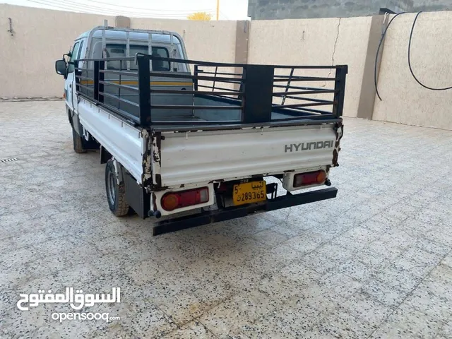 درميش لنقل البضائع داخل وخارج مصراته