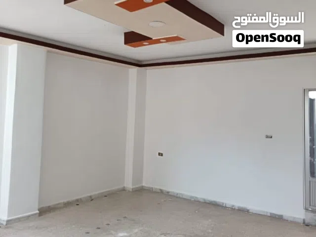 شقة للايجار شارع قاسم بولاد مساحة 185