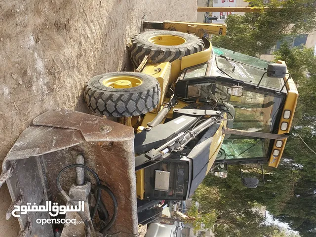 باكو لودر كتربلر موديل 2004 قياس 432D
