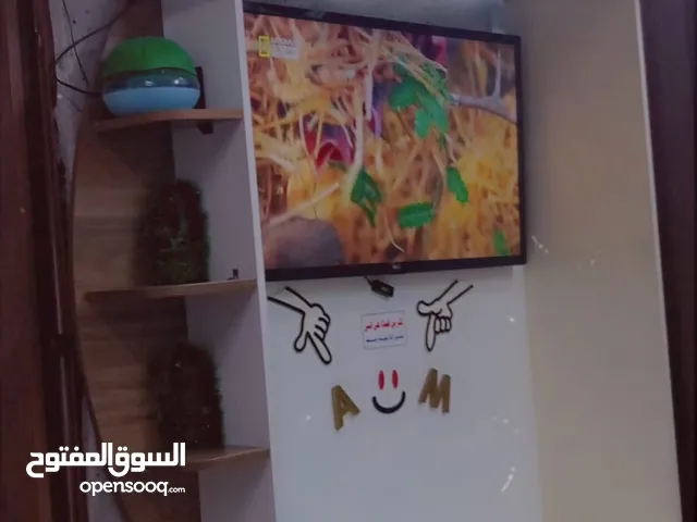بوفيه تلفزيون بحالة جيدة