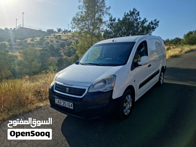 2016 Peugeot Partner Van Long Body