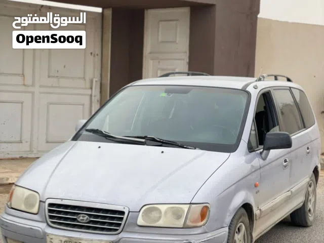 2002 هيونداي تراجيت
