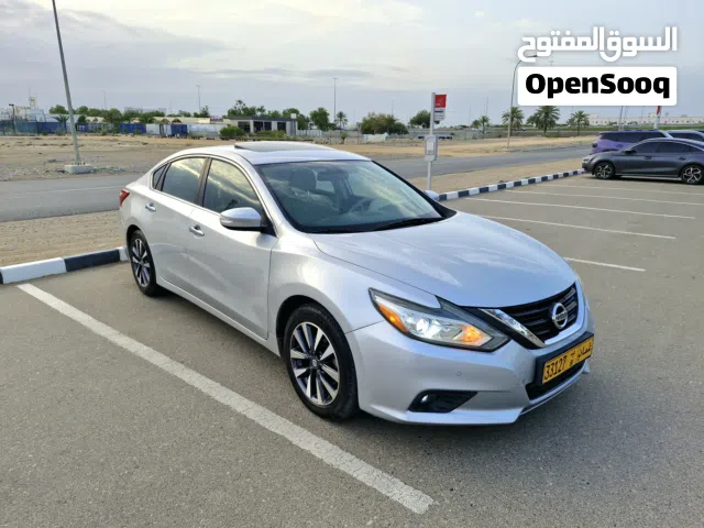 2017 نيسان التيما SL