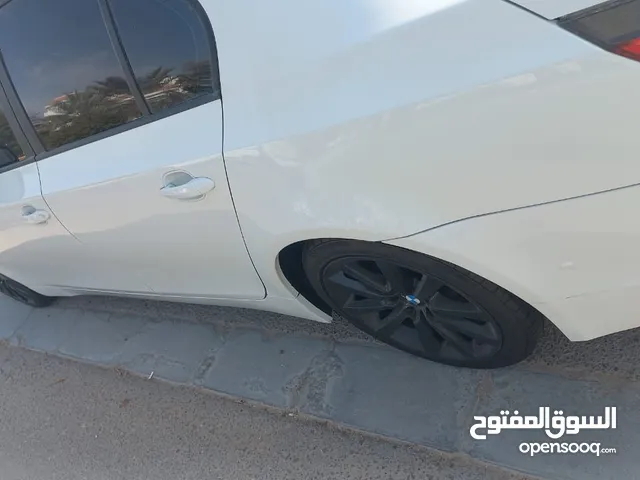 BMW 523i بيضه