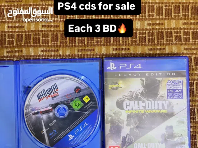 PS4 cds and headset cheap سيديات وسماعة قيمنق