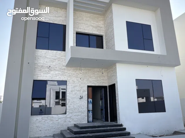 265 m2 More than 6 bedrooms Villa for Sale in Al Batinah Barka