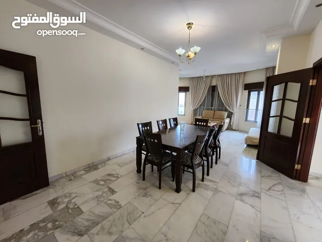 اخير مع روف للبيع أو للايجار في دير غبار - الرقم المرجعي 14263