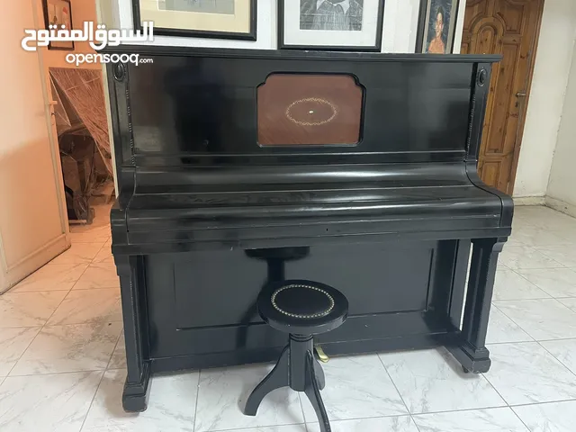 بيانو ألمانى بحالة ممتازة وسعر مغرى