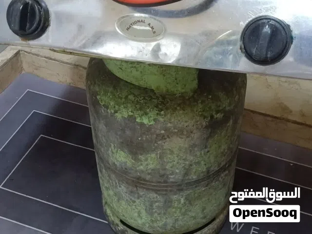 جرة غاز مع غاز مسطح وبربيش إيطالي 35 دينار