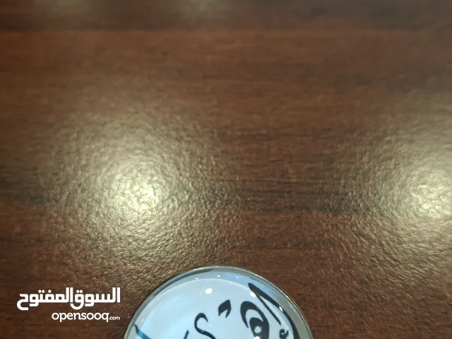 تصميم بروشات زجاج مقبب بحروف عربية