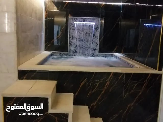 القدومي لانشاء الحمامات التركيه و لتفصيل غرف الساونا واجهزه البخار والجاكوزي والمسابح