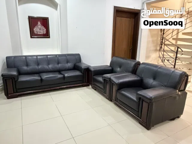 كراسي مكاتب جلد