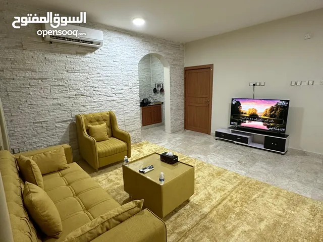 غرف عوائل الايجار الخوض السادسه
