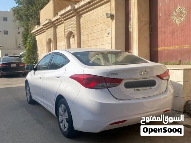 2012 هيونداي النترا GL