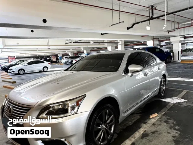 إل إس فل اوبشن بدون حوادث  Lexus 460 Full Option - No accidents - بحالة وكاله  قيادة إمرأة مسنة