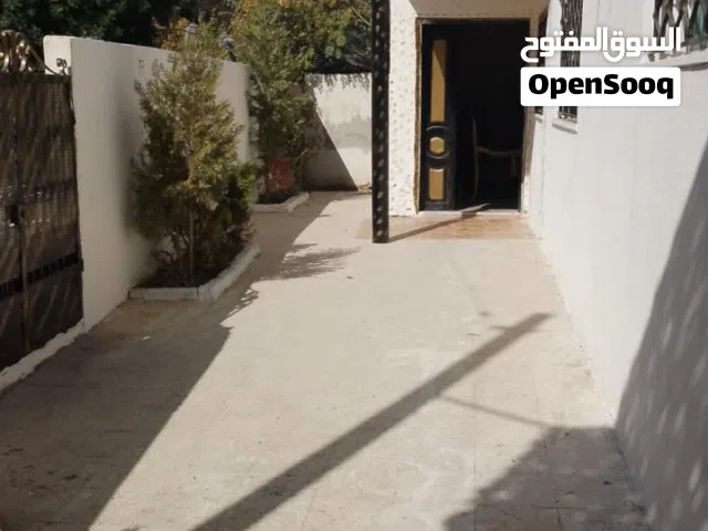 209 m2 3 Bedrooms Townhouse for Sale in Amman Other