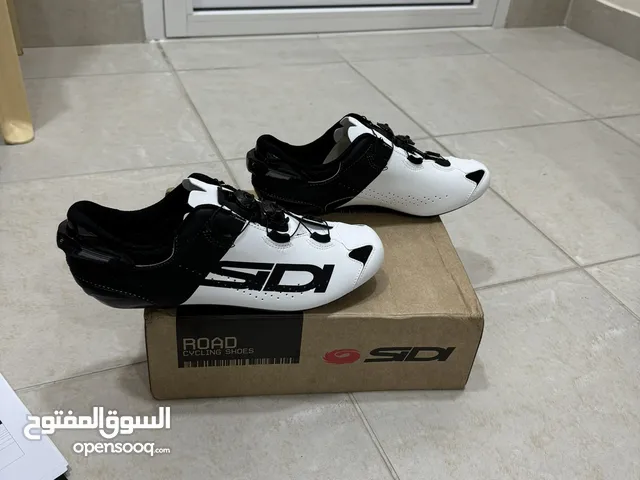 brand new sidi road bike shoe for sale-للبيع حذاء دراجة ماركة ايطالية جديد