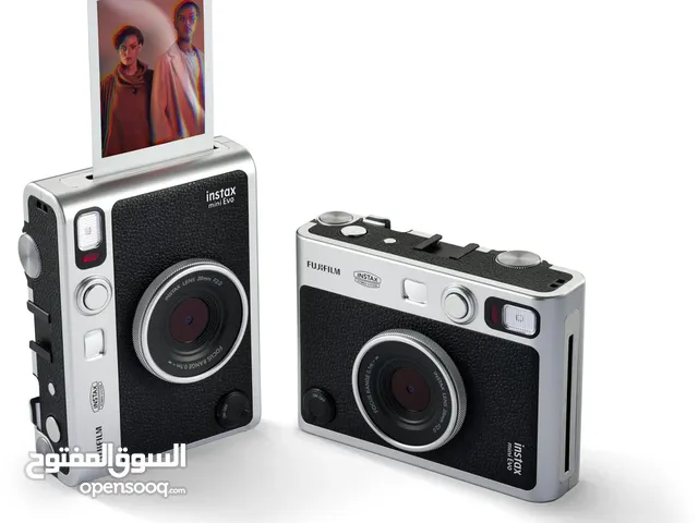 fuji mini evo With a Polaroid pack
