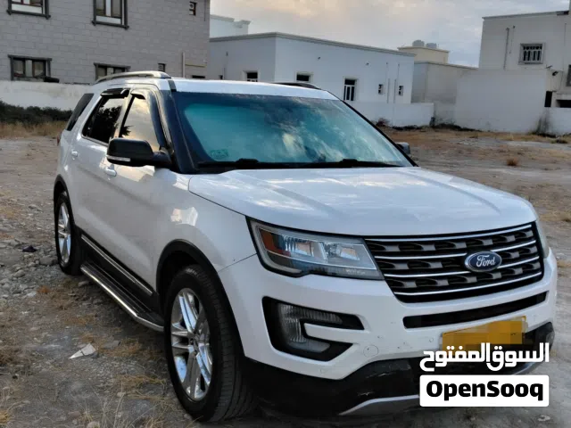 2017 فورد اكسبلورر XLT
