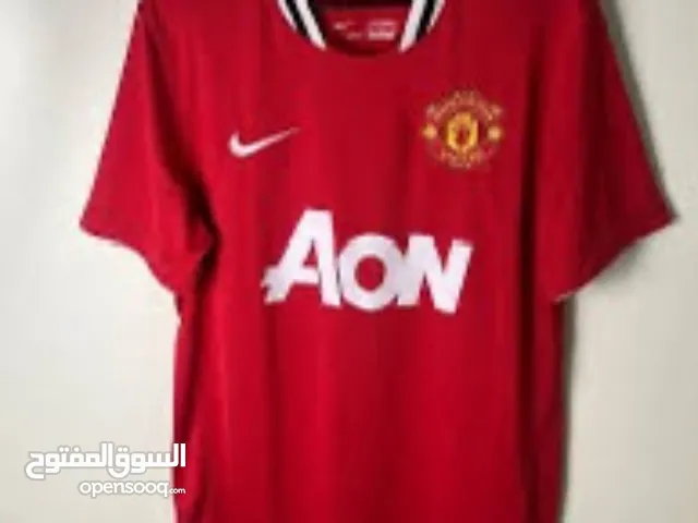 قميص مانشستر يونايتد الموسم 2011/2012