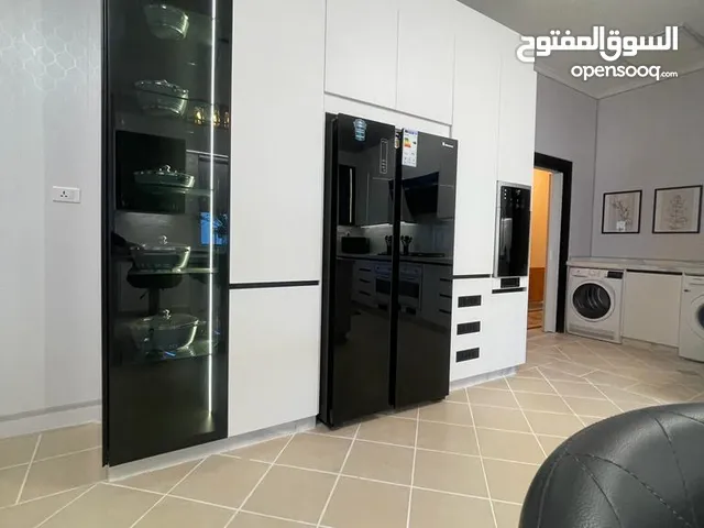 320m2 4 Bedrooms Apartments for Rent in Amman Deir Ghbar