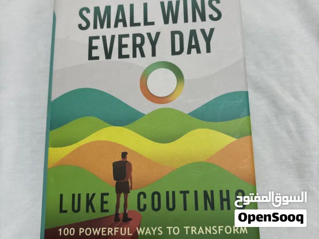 Small Wins Every Day – Hardcover – Like New.The Life-transforming book to happiness.