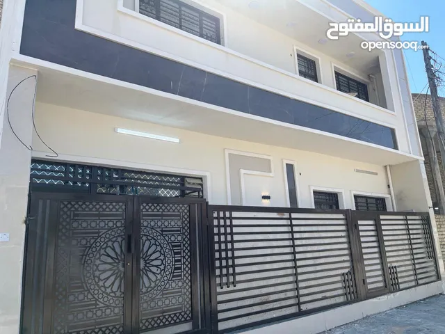 210 m2 4 Bedrooms Townhouse for Sale in Baghdad Other