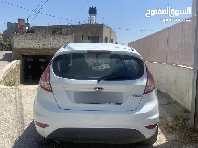 فور فيستا 2014 للبيع