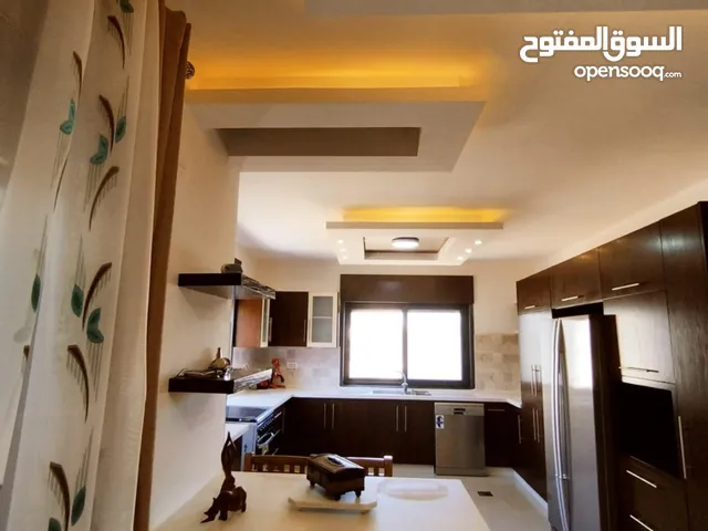 170 m2 3 Bedrooms Apartments for Rent in Ramallah and Al-Bireh Surda