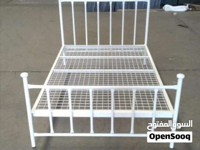 سرير من شركه البصمه العالميه للمفروشات